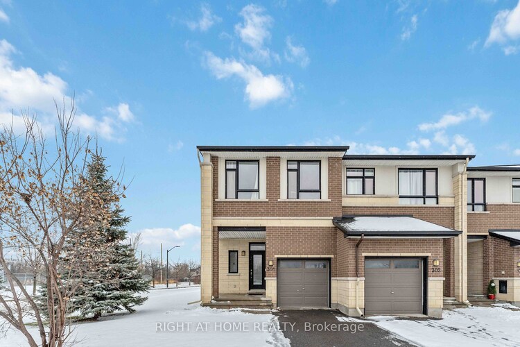 300 Cooks Mill Cres, Blossom Park - Airport and Area, Ontario, 2603 - Riverside South