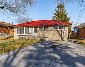 149 Victor Blvd, Hamilton, Ontario , MLS #X11885073 , Image - 1