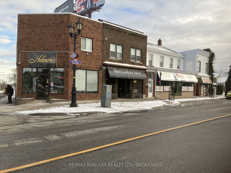 6022 Main St, Niagara Falls, Ontario, 216 - Dorchester