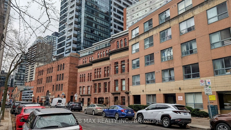 11 St Joseph St, Toronto, Ontario, Bay Street Corridor