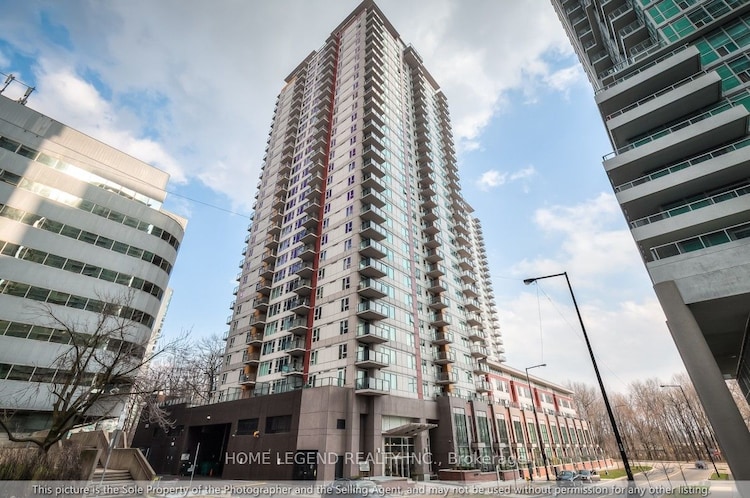 25 Town Centre Crt, Toronto, Ontario, Bendale