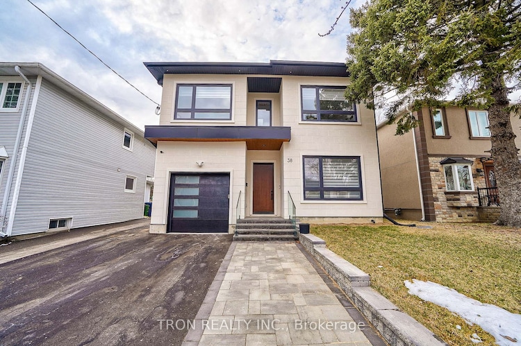 38 Uno Dr, Toronto, Ontario, Stonegate-Queensway