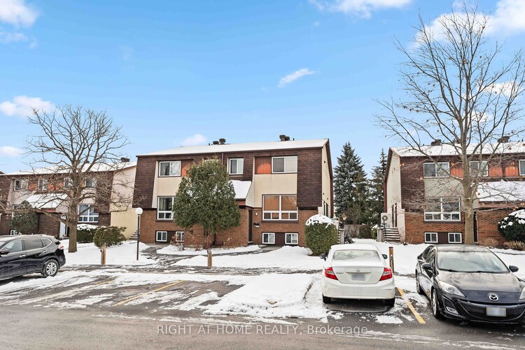 81 pixley private, Alta Vista and Area, Ontario, 3602 - Riverview Park