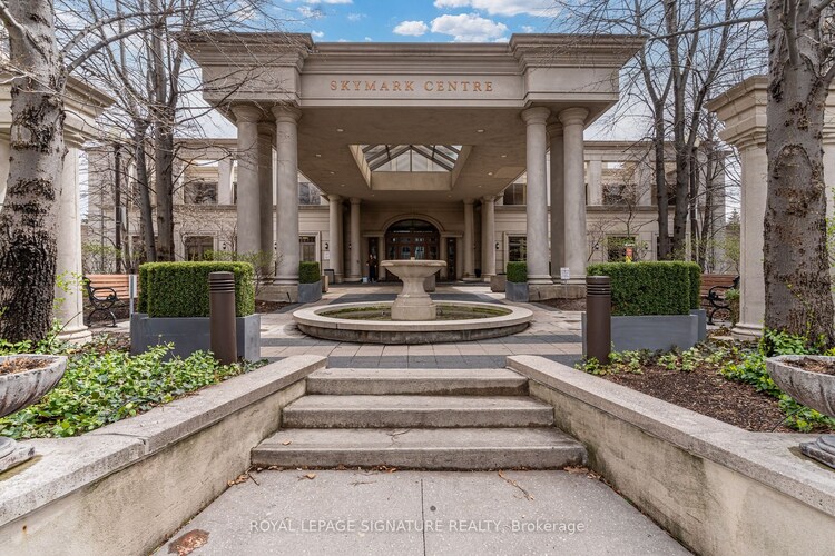 80 Harrison Garden Blvd, Toronto, Ontario, Willowdale East