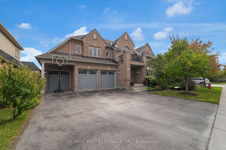 104 Bloomsbury Ave, Brampton, Ontario, Vales of Castlemore