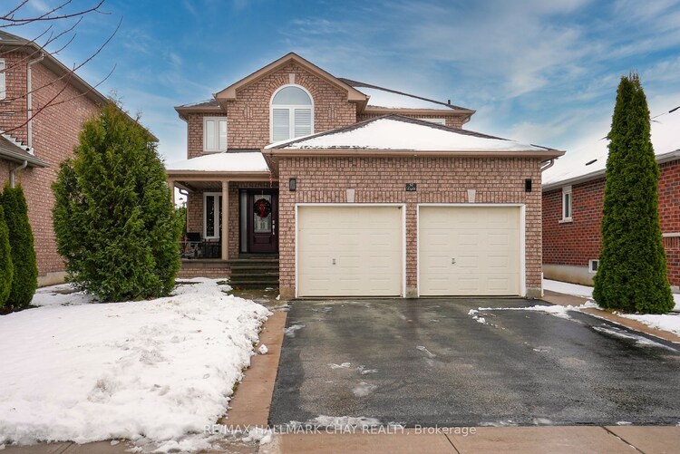 19 Loyalist Crt, Barrie, Ontario, Innis-Shore