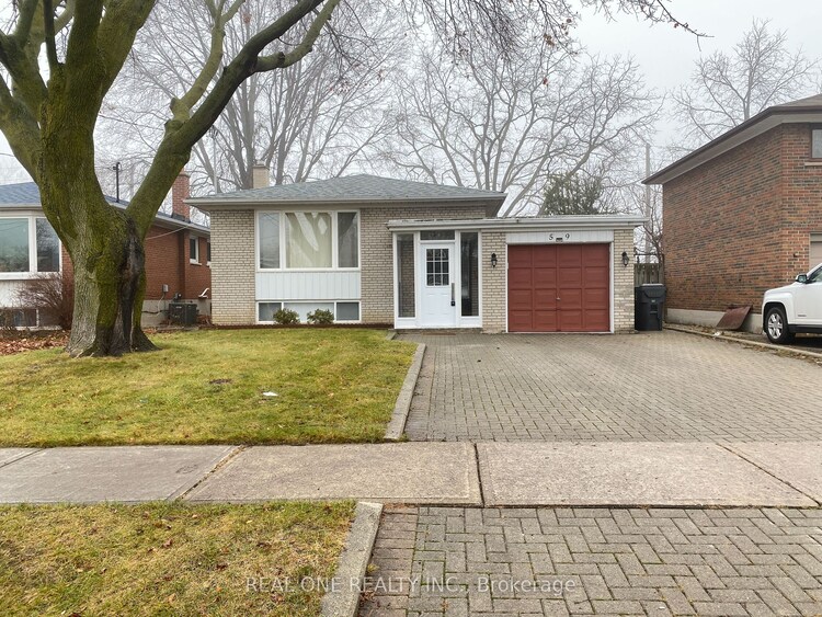 59 Sunmount Rd, Toronto, Ontario, Tam O'Shanter-Sullivan