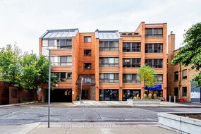 20 Glebe Rd W
