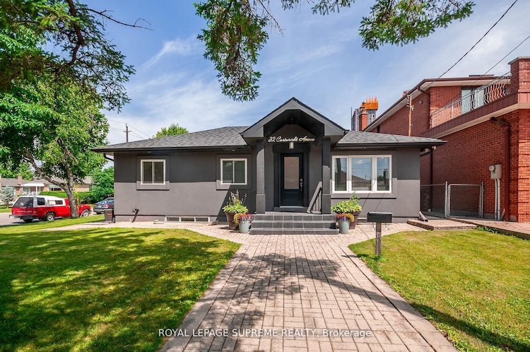 32 Cartwright Ave, Toronto, Ontario, Yorkdale-Glen Park