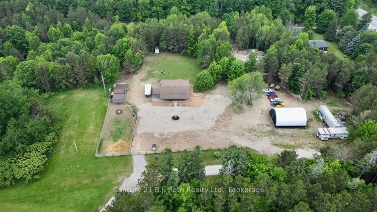 5989 Penetanguishene Rd, Springwater, Ontario, Rural Springwater