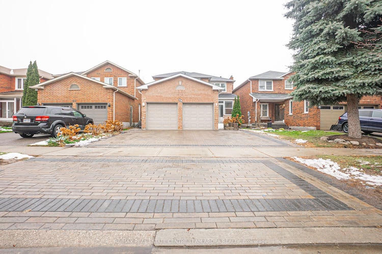 26 Lansdowne Dr, Brampton, Ontario, Westgate