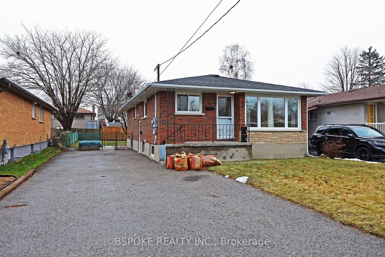 74 Valdez Crt, Oshawa, Ontario, Vanier