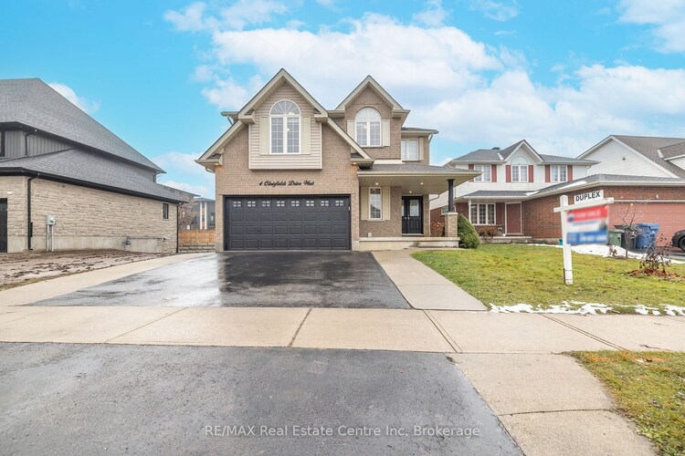 4 CLAIRFIELDS Dr W, Guelph, Ontario, Clairfields