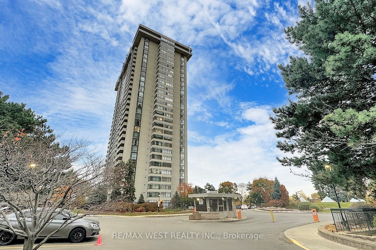 1555 Finch Ave E, Toronto, Ontario, Don Valley Village