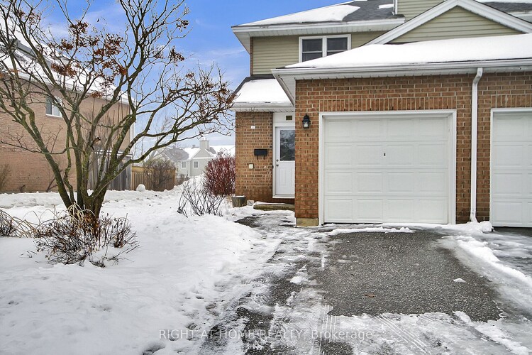 15 Bentbrook Cres, Barrhaven, Ontario, 7704 - Barrhaven - Heritage Park