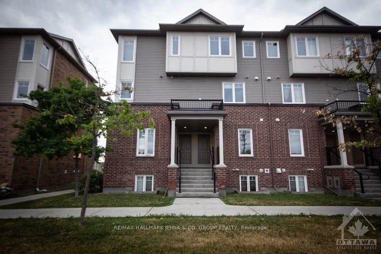 2561 Longfields Rd, Barrhaven, Ontario, 7708 - Barrhaven - Stonebridge