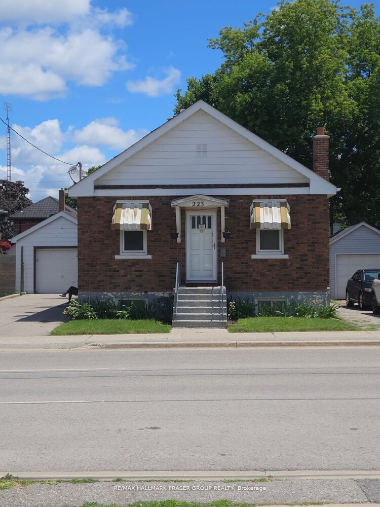 223 Celina St, Oshawa, Ontario, Central