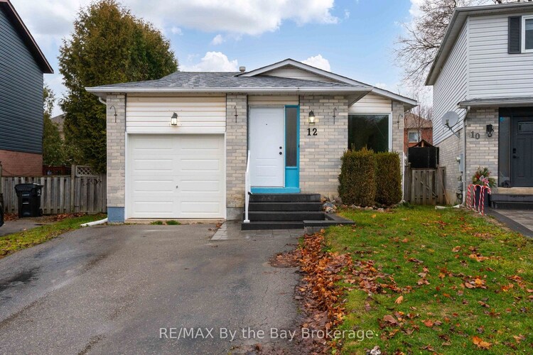 12 Hudson Cres, Bradford West Gwillimbury, Ontario, Bradford