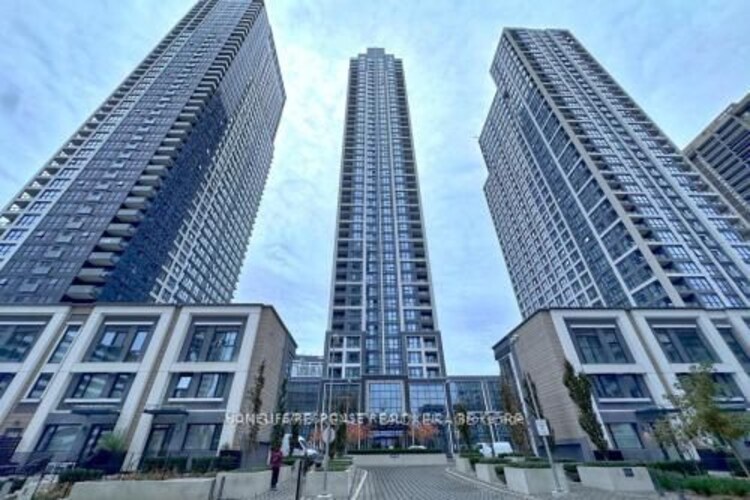 7 MABELLE Ave N, Toronto, Ontario, Islington-City Centre West