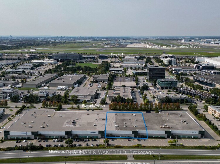 2400 Skymark Ave, Mississauga, Ontario, Airport Corporate