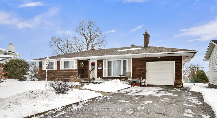 18 Tripp Cres, Barrhaven, Ontario, 7701 - Barrhaven - Pheasant Run