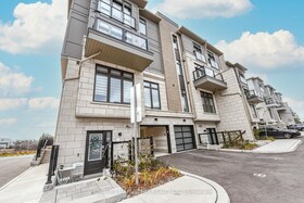 30 Halliford Pl, Peel, Ontario