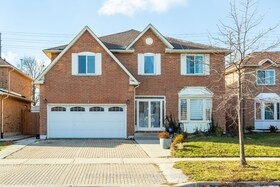 34 Corkett Dr, Peel, Ontario