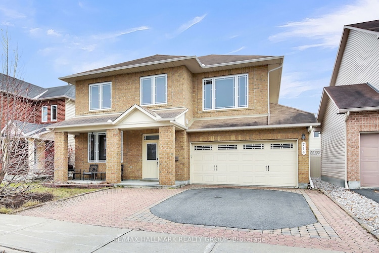 714 Clearbrook Dr, Barrhaven, Ontario, 7709 - Barrhaven - Strandherd