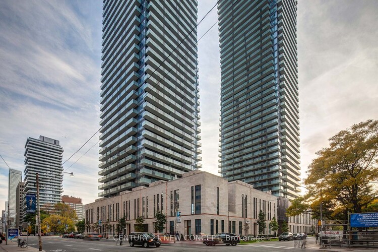 65 St Mary St, Toronto, Ontario, Bay Street Corridor