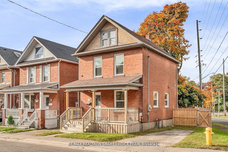 238 Dearborn Ave, Oshawa, Ontario, O'Neill