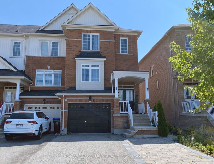 137 Taucar Gate, Bradford West Gwillimbury, Ontario, Bradford