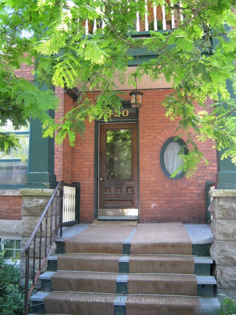 120 Flora St, Ottawa Centre, Ontario, 4103 - Ottawa Centre