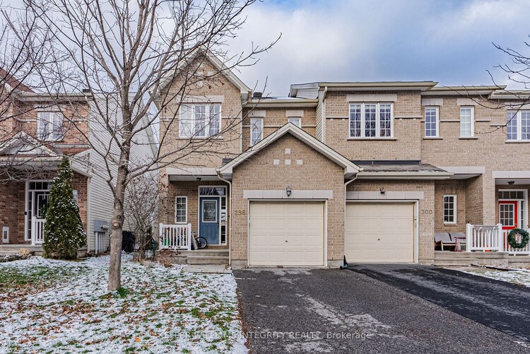 298 Waymark Cres, Kanata, Ontario, 9010 - Kanata - Emerald Meadows/Trailwest