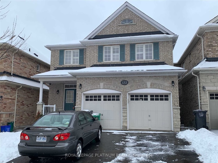 121 Young Dr, Brampton, Ontario, Bram West