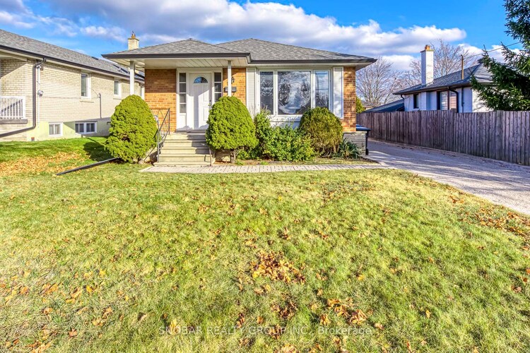 100 Shendale Drive, Toronto, ON, Elms-Old Rexdale