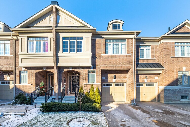 8 Ruffle Lane, Richmond Hill, Ontario, Oak Ridges