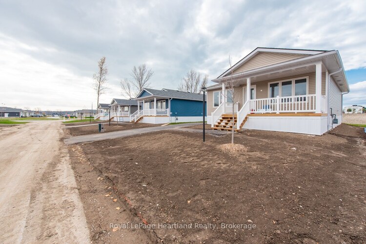 17 BLUFFSVIEW Blvd, Ashfield-Colborne-Wawanosh, Ontario, Ashfield Twp