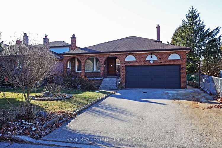 56 Fairchild Ave, Toronto, Ontario, Newtonbrook West