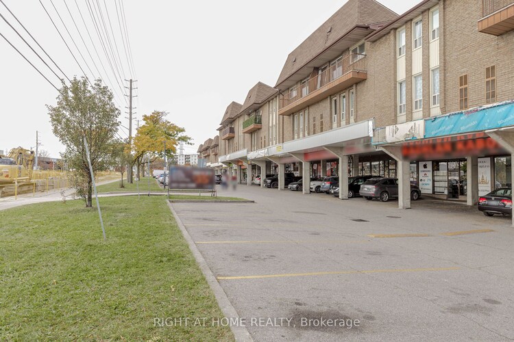 40 Rexdale Blvd, Toronto, Ontario, Rexdale-Kipling