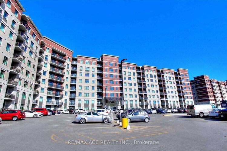 7325 Markham Rd, Markham, Ontario, Cedarwood