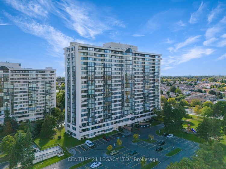 10 Markbrook Lane, Toronto, Ontario, Mount Olive-Silverstone-Jamestown