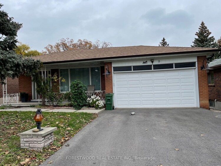 9 Ivybridge Dr, Toronto, Ontario, Eringate-Centennial-West Deane