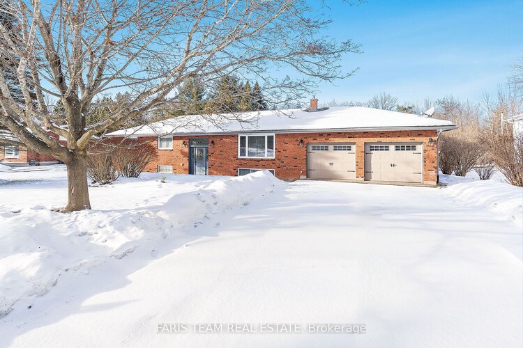 220 Moonstone Rd E, Oro-Medonte, Ontario, Moonstone