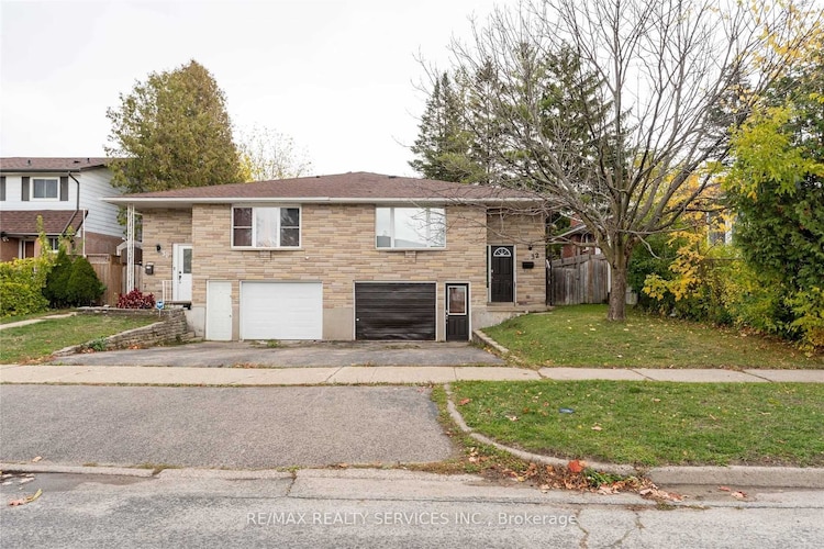 32 Obermeyer Dr, Kitchener, Ontario, 