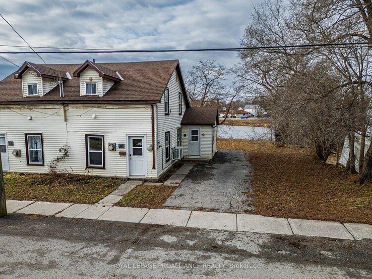 20 Jones St, Belleville, Ontario, 