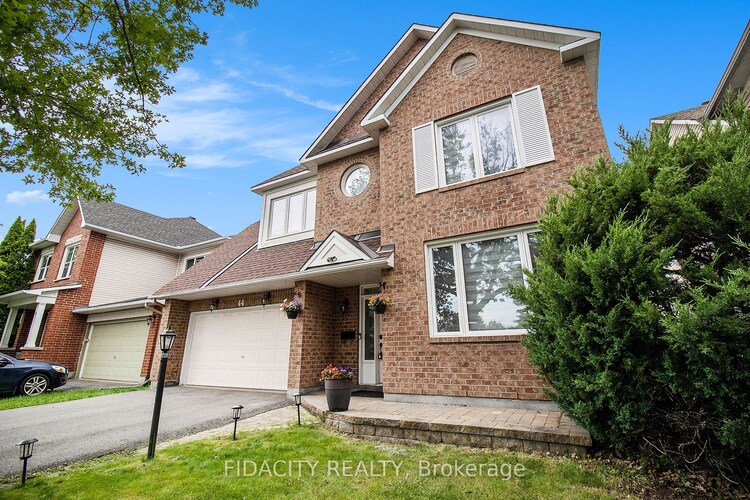 44 STONEPOINTE Ave, Barrhaven, Ontario, 7710 - Barrhaven East