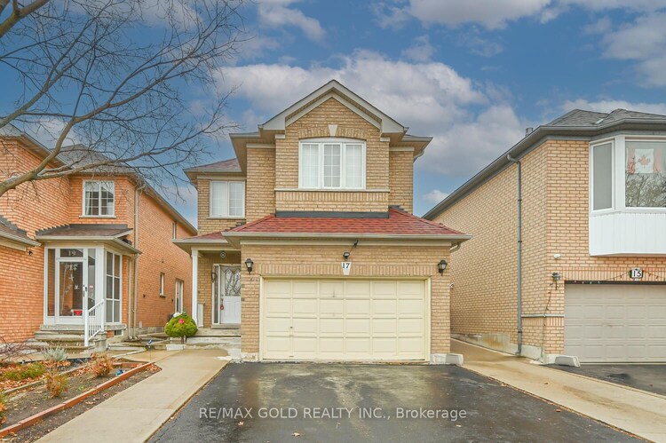 17 Red River Dr, Brampton, Ontario, Sandringham-Wellington