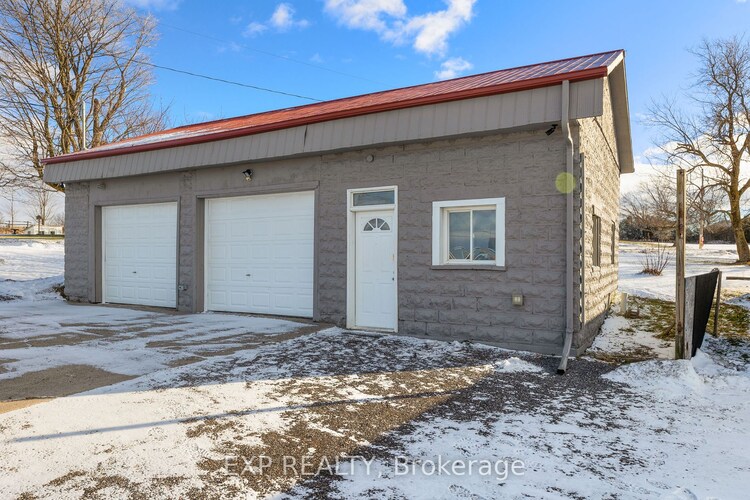 174 Hwy 7A Rd, Kawartha Lakes, Ontario, Rural Manvers