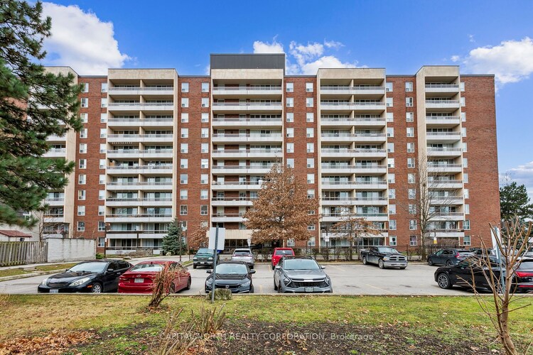 25 Four Winds Dr, Toronto, Ontario, York University Heights