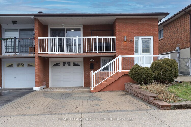 18 Wright St, Brampton, Ontario, Brampton North